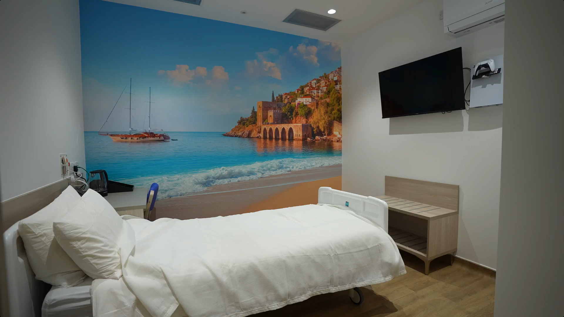 FluCamp clinical trial room